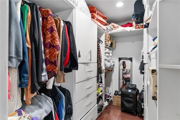 Interior, Recessed Lighting, Walk-in Closets, Wood Texture Flooring