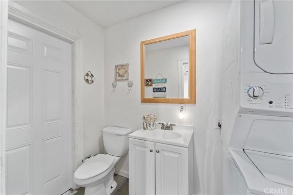 Bathroom, Interior, Utility Closets, Washer