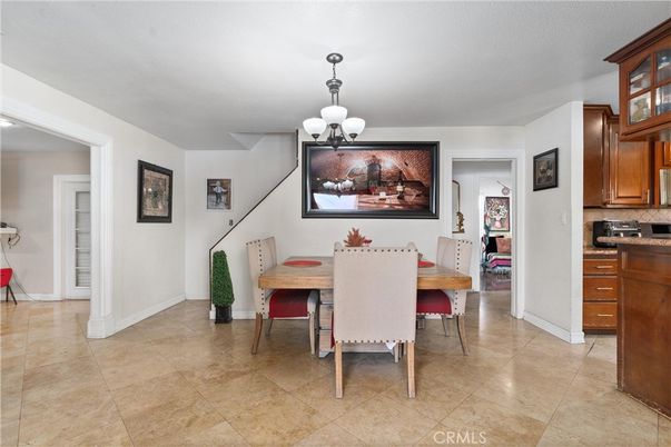 Chandelier, Dining room, Interior