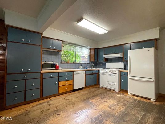 Interior, Kitchen, Wood Texture Flooring