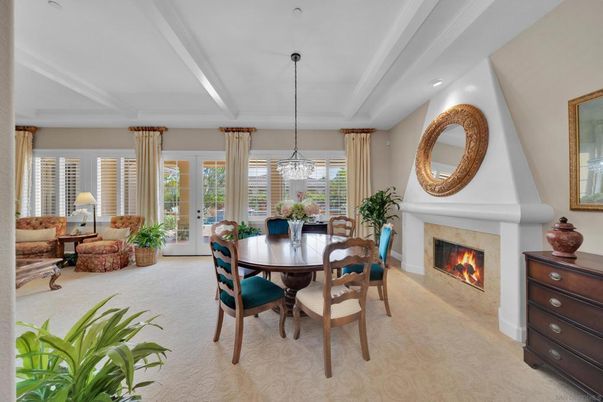 Dining room, Fireplace, Interior, Pendant Lights, Recessed Lighting
