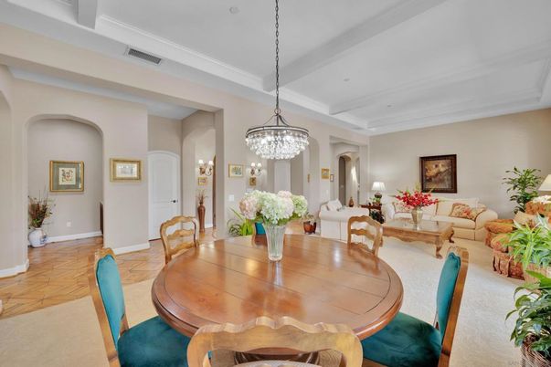 Chandelier, Dining room, Interior, Living room