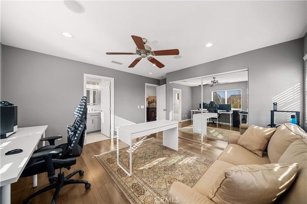 Home Office, Interior, Recessed Lighting, Wood Texture Flooring