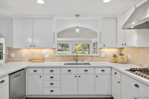 Interior, Kitchen, Pendant Lights, Recessed Lighting