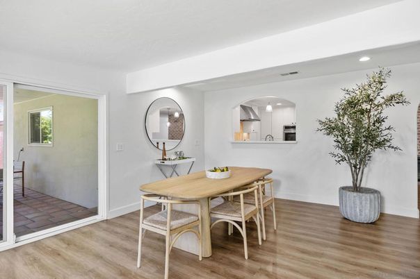 Dining room, Interior, Kitchen, Recessed Lighting, Wood Texture Flooring