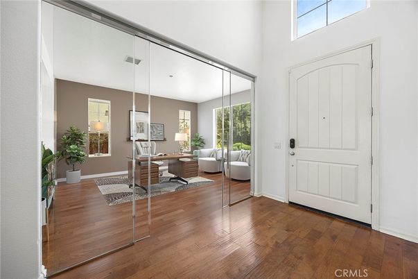 Home Office, Interior, Living room, Pendant Lights, Wood Texture Flooring