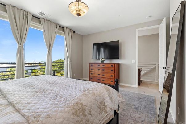 Bedroom, Interior, Water