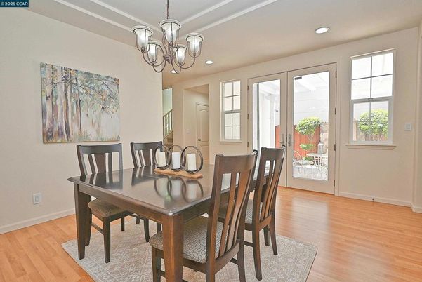 Chandelier, Dining room, Interior, Recessed Lighting, Wood Texture Flooring