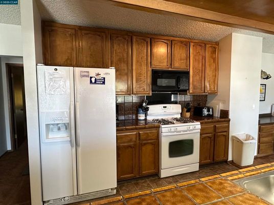 Interior, Kitchen, Tile Countertops