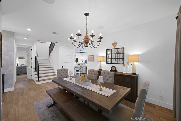 Chandelier, Dining room, Interior, Recessed Lighting, Wood Texture Flooring