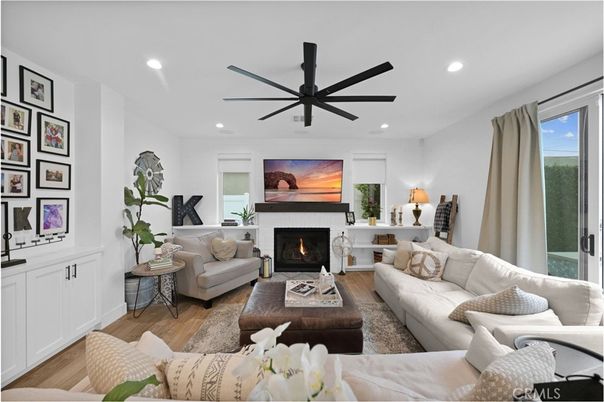 Fireplace, Interior, Living room, Recessed Lighting, Wood Texture Flooring