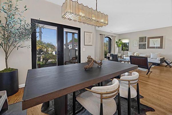 Chandelier, Dining room, Interior, Living room, Wood Texture Flooring