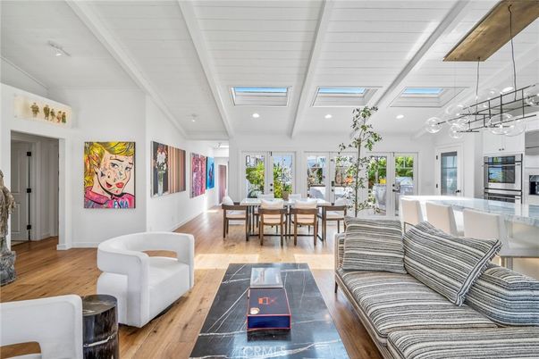 Dining room, Interior, Kitchen, Living room, Pendant Lights, Recessed Lighting, Stainless Steel Appliances, Wood Texture Flooring