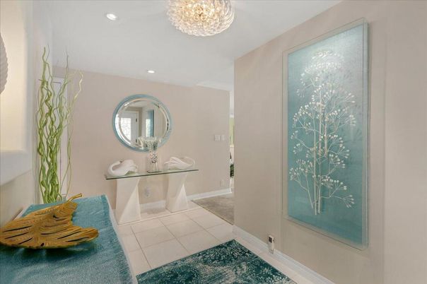 Interior, Recessed Lighting