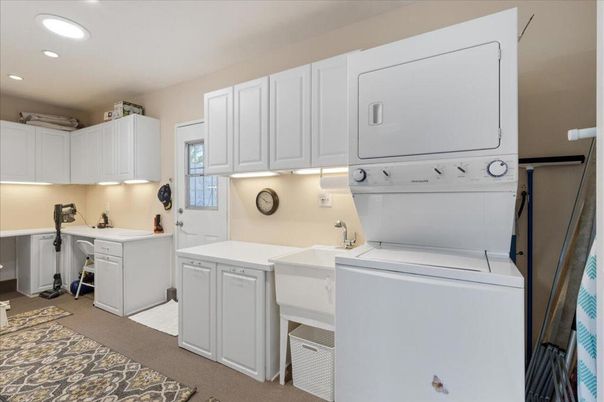 Interior, Recessed Lighting, Utility Closets, Washer