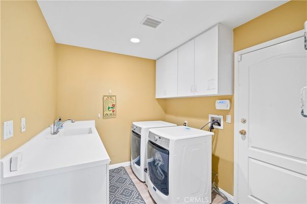 Interior, Recessed Lighting, Washer