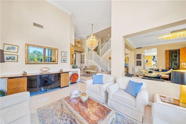 Chandelier, Dining room, Interior, Living room, Recessed Lighting
