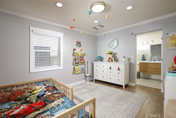 Bathroom, Interior, Recessed Lighting, Wood Texture Flooring