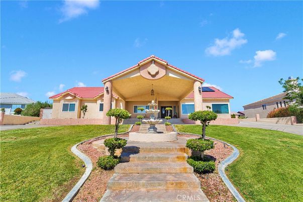Backyard, Exterior, Facade, Mediterranean