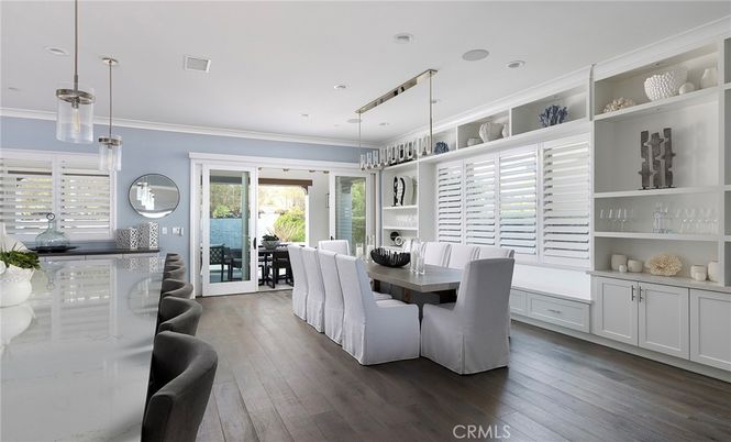 Dining room, Fireplace, Interior, Pendant Lights, Recessed Lighting, Wood Texture Flooring