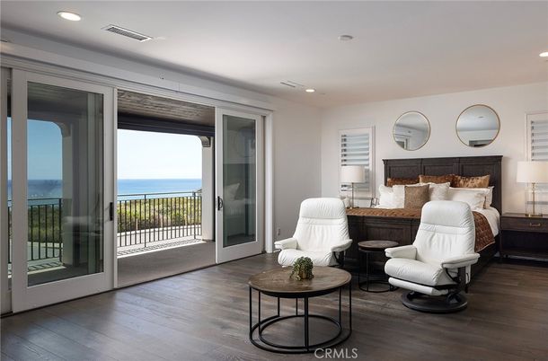 Bedroom, Interior, Recessed Lighting, Water, Wood Texture Flooring