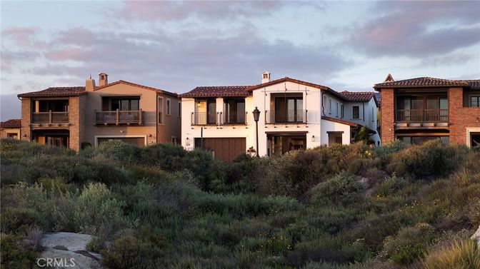 Exterior, Facade, Spanish Mediterranean
