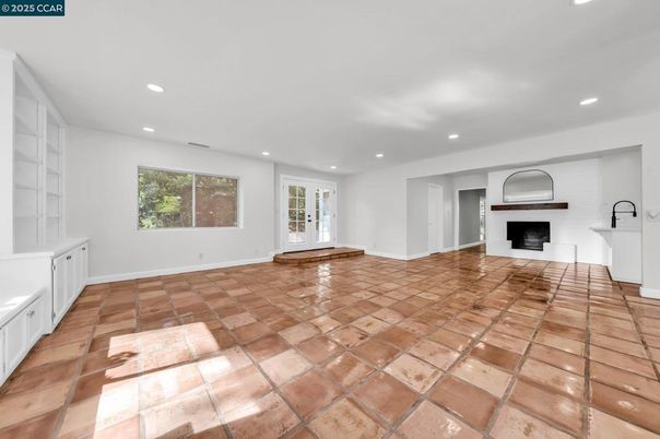 Empty room, Fireplace, Interior, Recessed Lighting