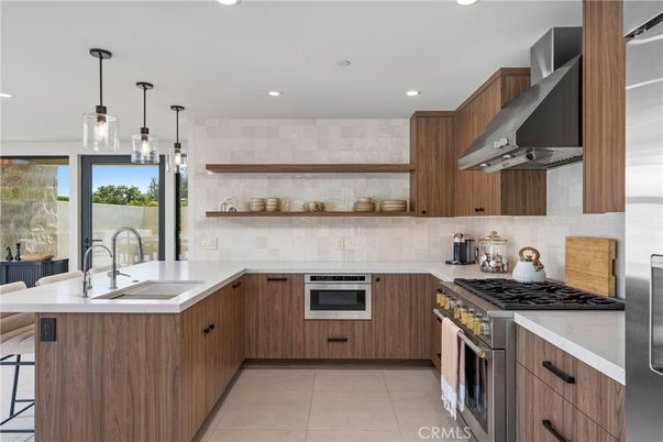 Interior, Kitchen, Pendant Lights, Recessed Lighting, Stainless Steel Appliances