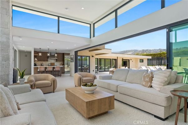 Interior, Kitchen, Living room, Pendant Lights, Recessed Lighting