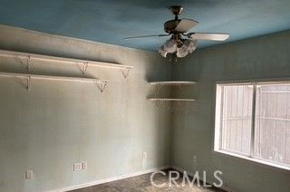 Empty room, Interior, Walk-in Closets