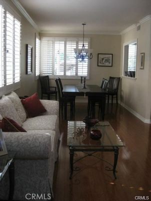 Chandelier, Dining room, Interior, Living room, Pendant Lights, Wood Texture Flooring