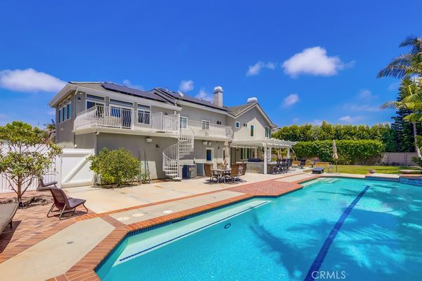 Exterior, Pool, Solar Panels