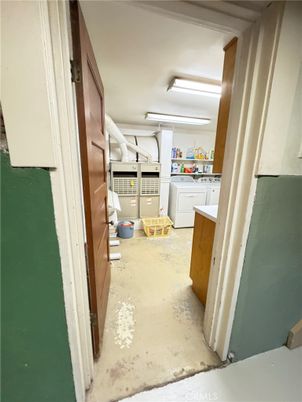 Interior, Washer