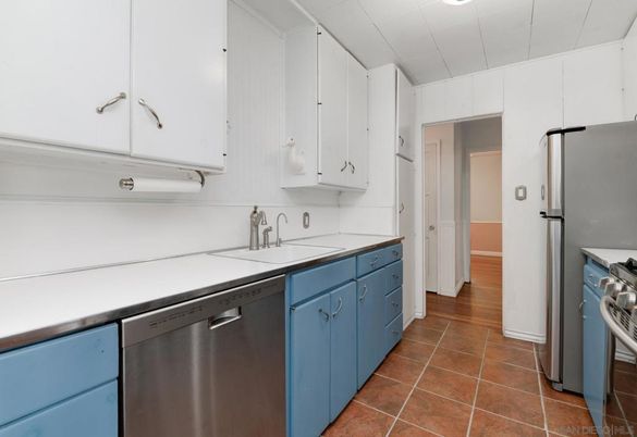Interior, Kitchen, Stainless Steel Appliances