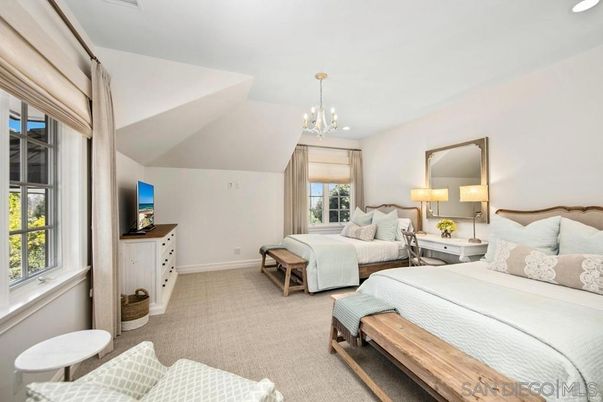 Bedroom, Chandelier, Interior, Recessed Lighting