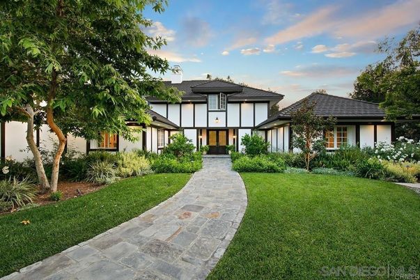 Backyard, Exterior, Facade, Tudor Revival