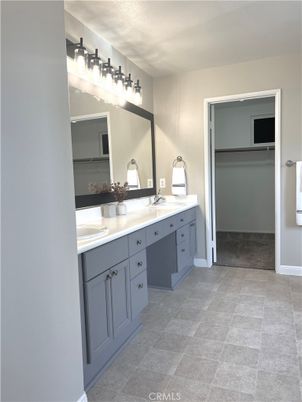 Bathroom, Dual Sink Vanities, Interior