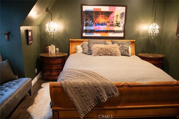 Bedroom, Chandelier, Interior, Pendant Lights, Wood Texture Flooring