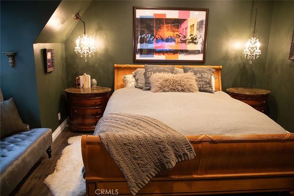 Bedroom, Chandelier, Interior, Pendant Lights, Wood Texture Flooring