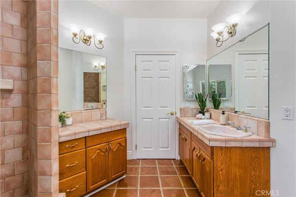 Bathroom, Dual Sink Vanities, Interior, Tile Countertops