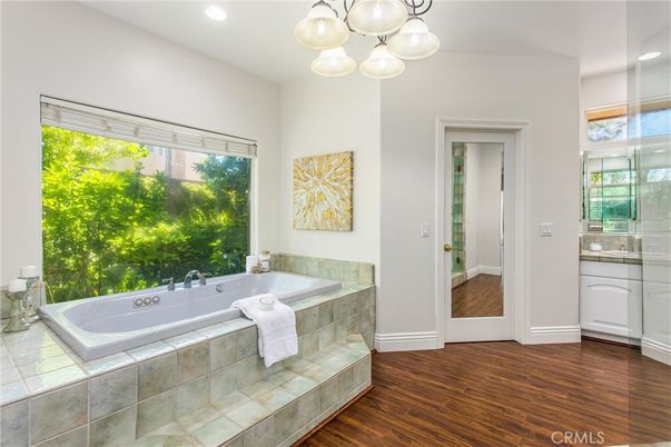 Bathroom, Interior, Pendant Lights, Recessed Lighting, Wood Texture Flooring