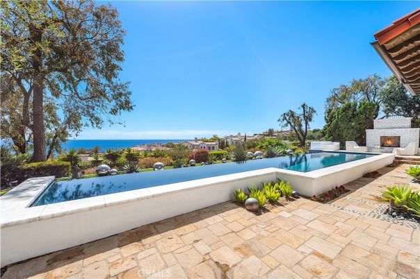 Exterior, Fireplace, Pool, Water
