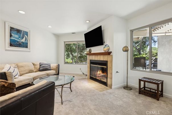 Fireplace, Interior, Living room, Recessed Lighting
