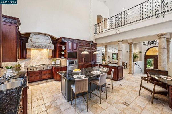 Interior, Kitchen, Pendant Lights, Stainless Steel Appliances