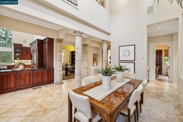 Dining room, Interior, Kitchen, Recessed Lighting