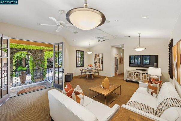 Dining room, Interior, Living room, Pendant Lights, Recessed Lighting, Wood Texture Flooring