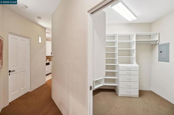Interior, Walk-in Closets