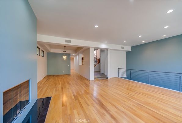 Interior, Pendant Lights, Recessed Lighting, Wood Texture Flooring