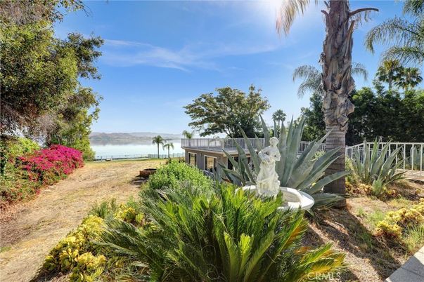 Backyard, Exterior, Water