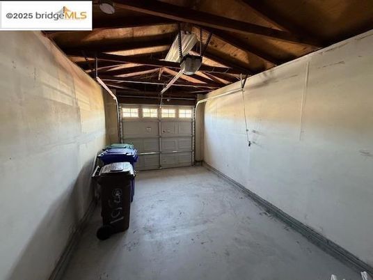 Garage, Interior, Wooden Beams, Wooden Ceilings